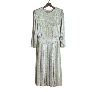 Jessica McClintock Satin Drop Waist Lace Trim Pleated Dress Women’s size M 80s